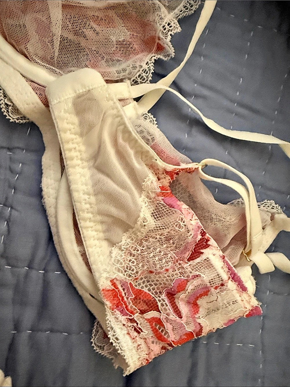 Cosabella Paradiso V-Hipster Floral Lace Bra Set Red & Pink 36C, size L - Picture 10 of 10